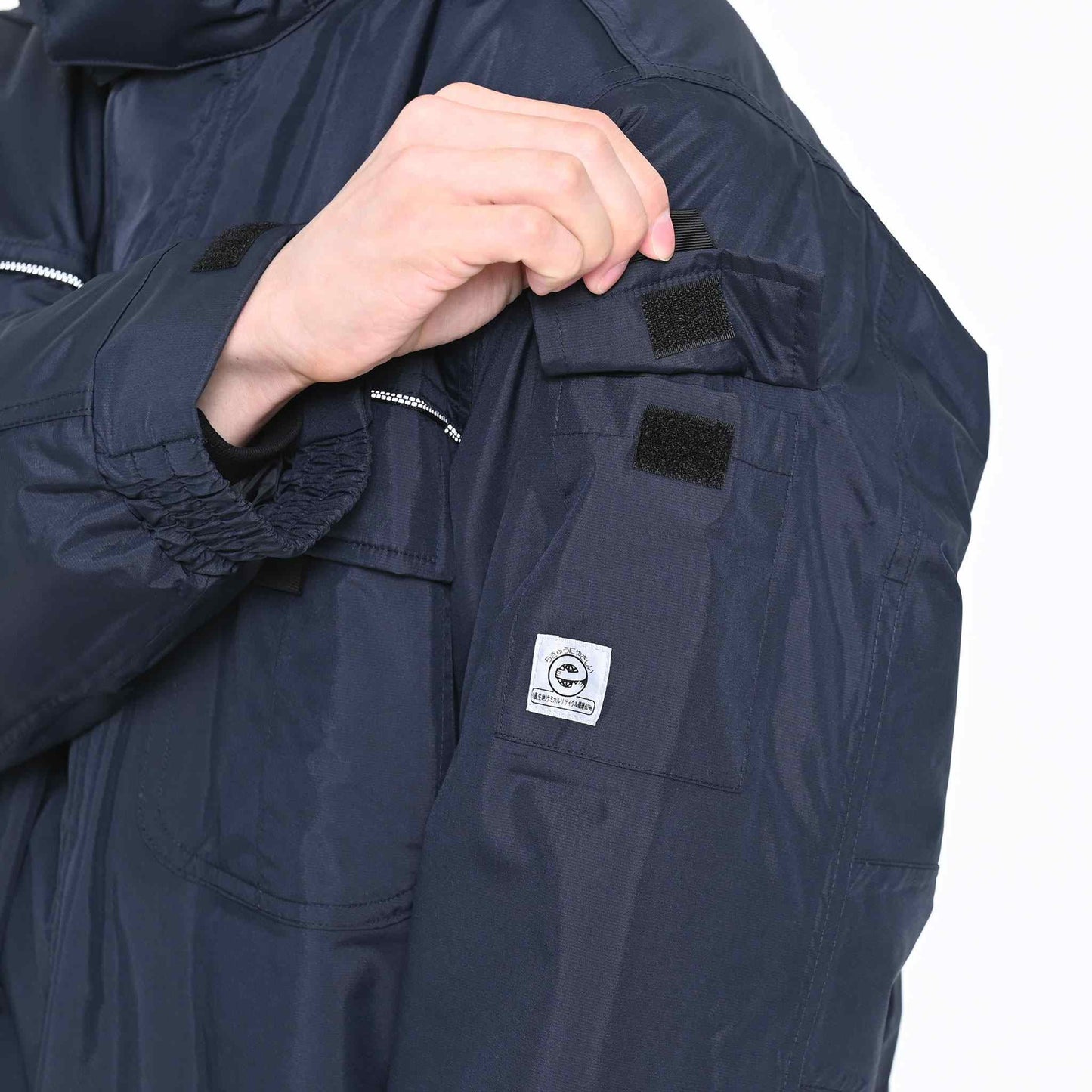 サンエス 防寒着 エコマーク・JIS T8118に適合した防水防寒ウェア【エコ防水防寒コート】BO30251