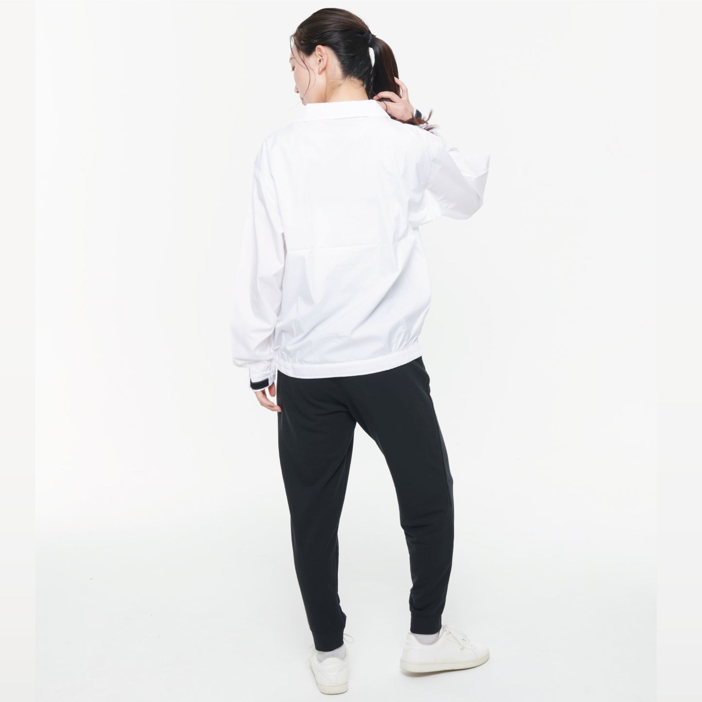 サンエス 軽量タイプ 快適な着心地を実現 カラー展開豊富 作業服 【スタッフブルゾン】SA20047