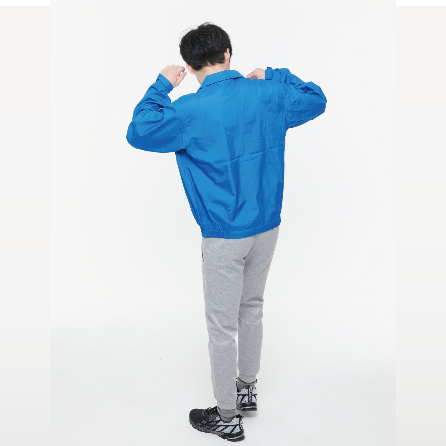 サンエス 軽量タイプ 快適な着心地を実現 カラー展開豊富 作業服 【スタッフブルゾン】SA20047