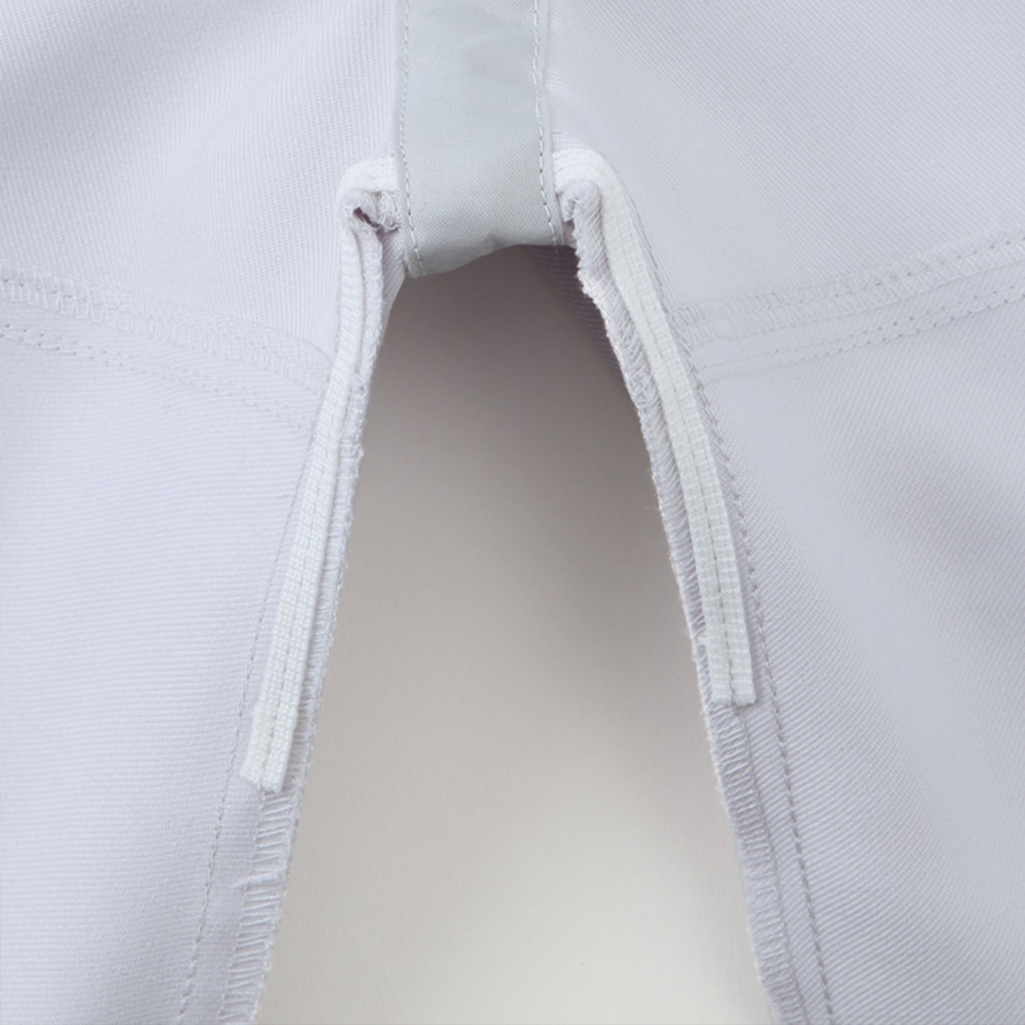 サンエス 作業服 ワーキングウェア 伸縮性抜群 反射パイピング付き セーフティーユニフォーム 【ノータックカーゴパンツ】WA21931シリーズ WA21935